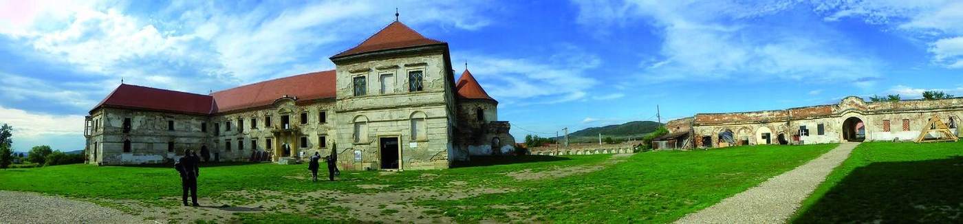 An der Ruine von Schloss Bánffy in Bontida muss noch viel gearbeitet werden.