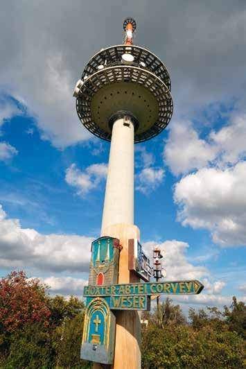 Sendemast auf dem Köterberg – von hier hat man die wohl schönste Aussicht über das Weserbergland.