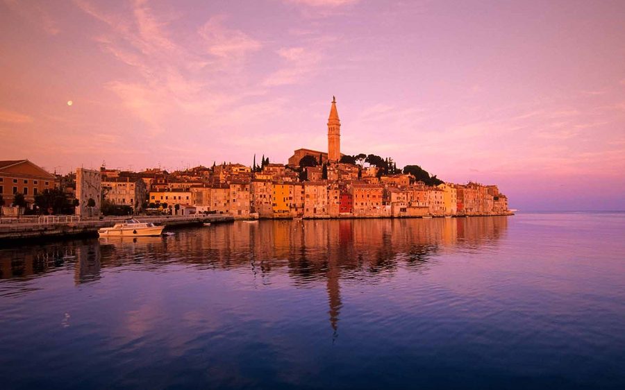 Rovinj in Istrien am Abend